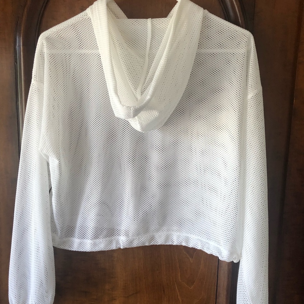 Darling White Cover Up with Hood🌸 - Picture 4 of 8
